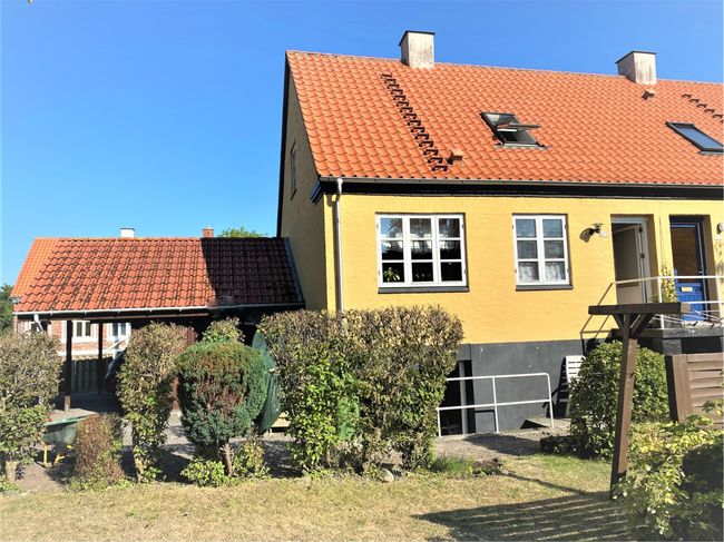 Jernbanegade 42D, Aakirkeby, 3720 Aakirkeby