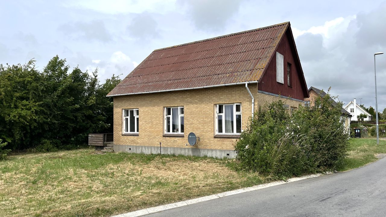 image 01